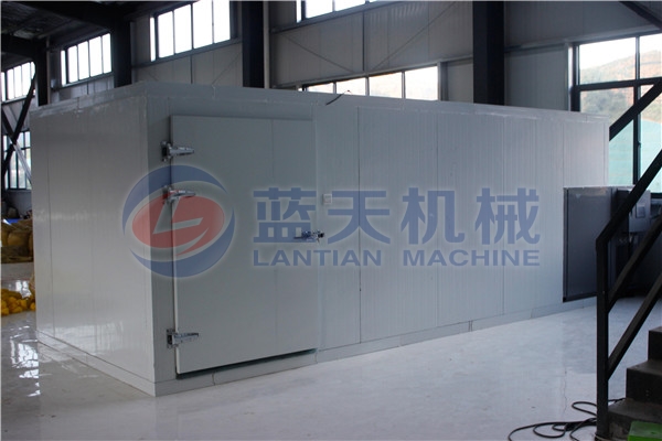 Panorama of meat drying machine
