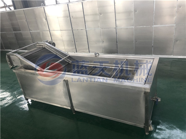 Machines features of blanching machine